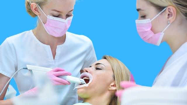 Anforderungen an Beruf der Zahnmedizinischen Fachangestellten